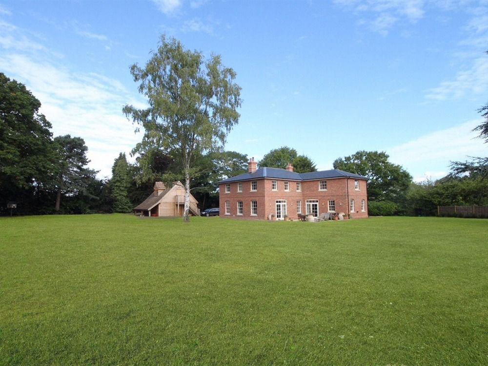 Stanford Dingley Bed And Breakfast Reading Exterior photo